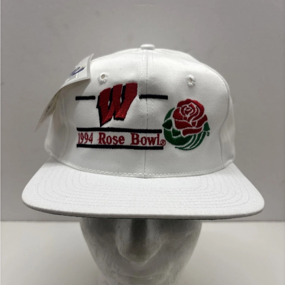 NWT Vintage 1994 Wisconsin Badgers Three 3 Bar Rose Bowl Snapback Hat